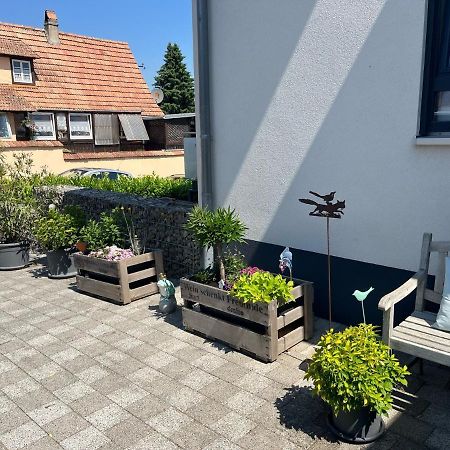 Weingut Grafenhof Apartment Heuchelheim-Klingen ภายนอก รูปภาพ